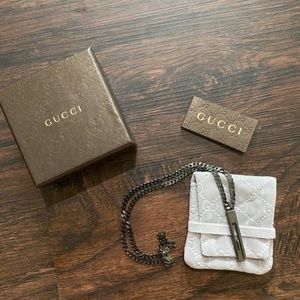 Gucci small G pendant necklace in tungsten